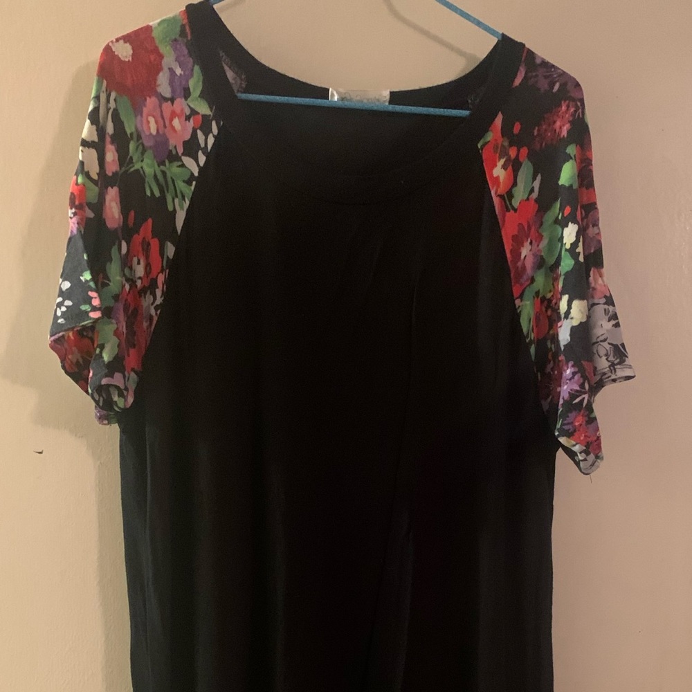 Boutique tunic